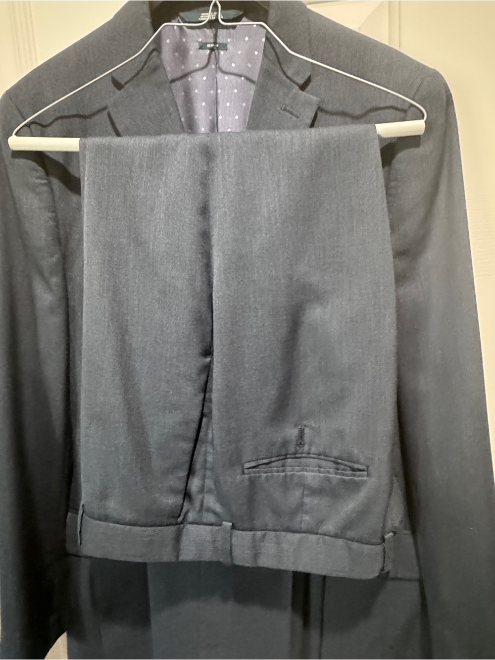 Perry Ellis Men's Navy Two-Button Blazer w/ pants 34x32